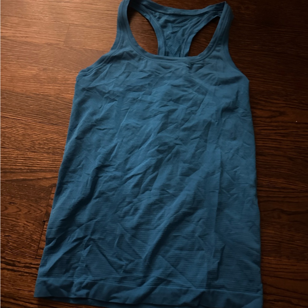 Lululemon swiftly tech racerback tank top 2.0 in poolside